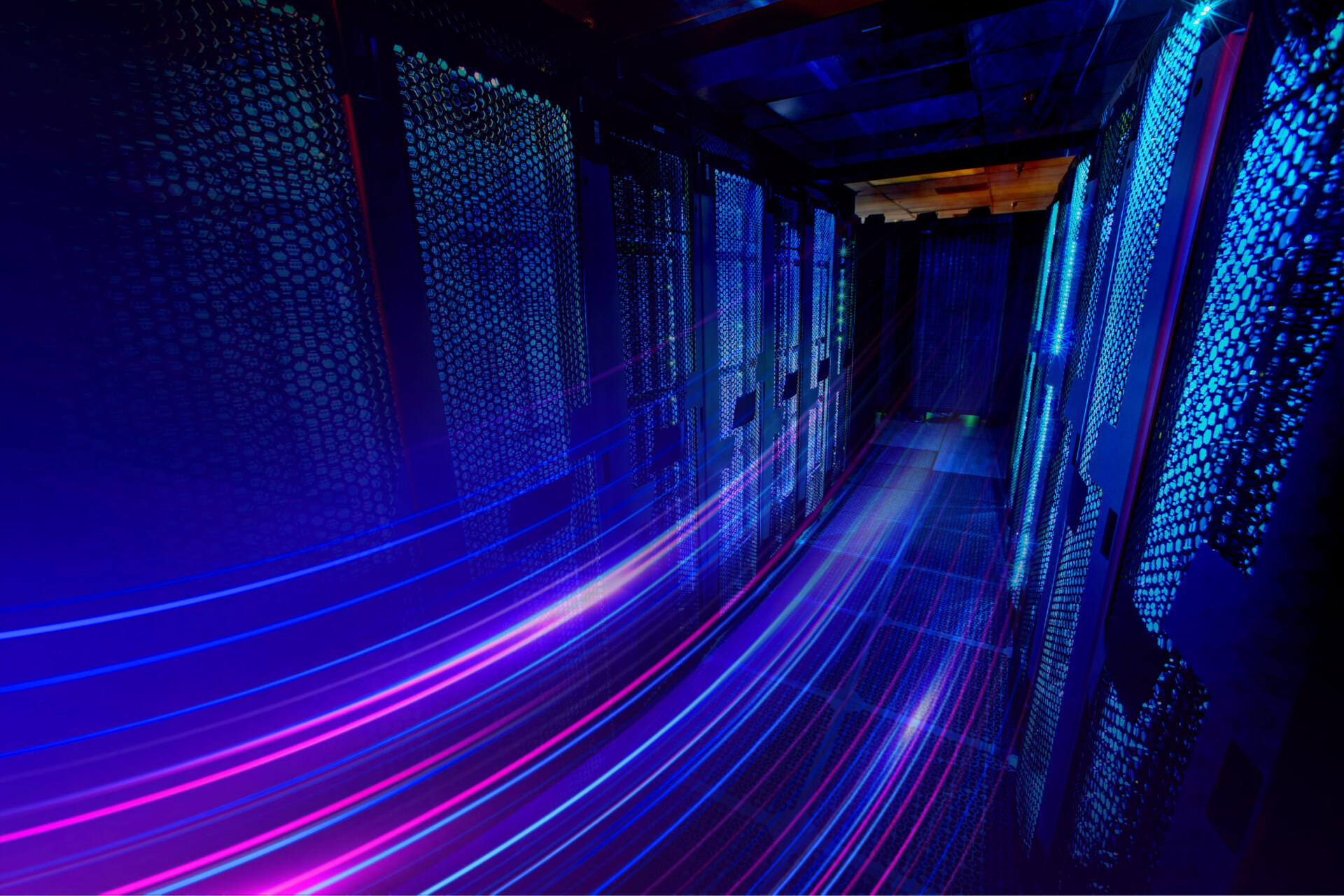 Como investir em IaaS para escalar o seu negócio?